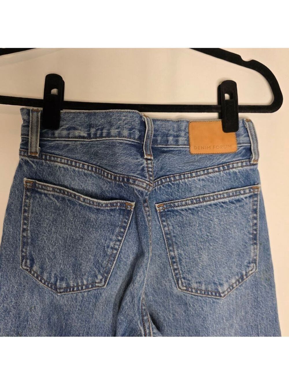 Women's Aritzia Denim Forum Blue High Rise Baggy Jeans Size 24 - Picture 4 of 7